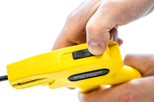 WEICON Abisolierzange No. 7 Solar | zum Entmanteln und Abisolieren gängiger Photovoltaik-Kabel wie z. B. H1Z2Z2-K, mit einem Querschnitt von 1,5 - 10 mm² I mit integriertem Seitenschneider