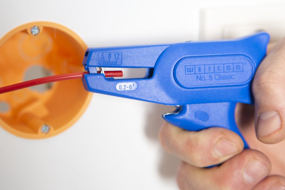 WEICON Abisolierzange No. 5 Classic | für alle gängigen flexiblen und massiven Leiter | Arbeitsbereich 0,2 - 6,0 mm²