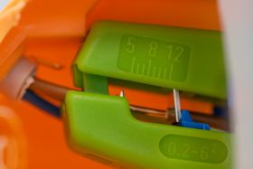 WEICON Abisolierzange     No.5 Green Line
