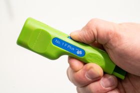 Coax-Stripper No.1F Plus Green Line